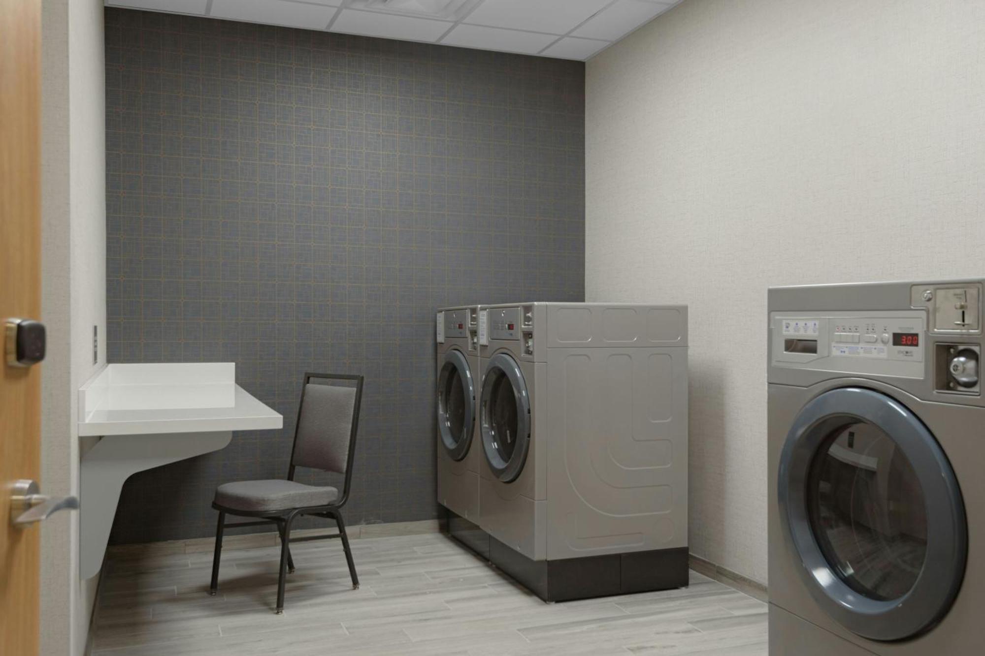 Fairfield By Marriott Inn & Suites Cincinnati Oakley Εξωτερικό φωτογραφία