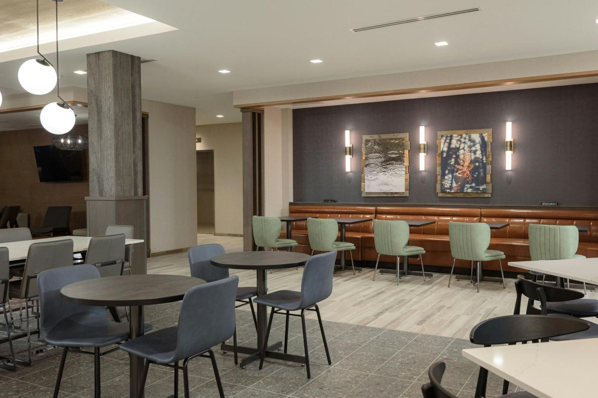 Fairfield By Marriott Inn & Suites Cincinnati Oakley Εξωτερικό φωτογραφία